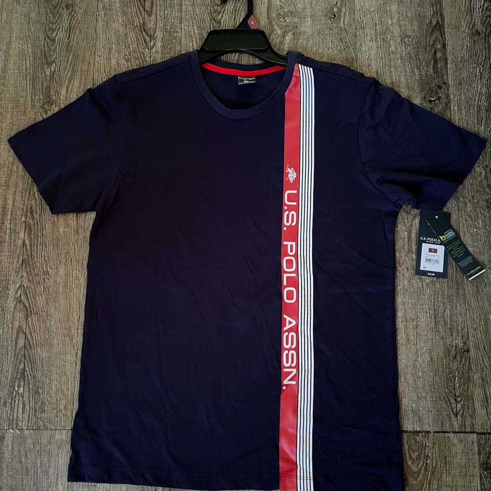 U.S. Polo Assn. Men's Dark Blue Tee with Red Stripe